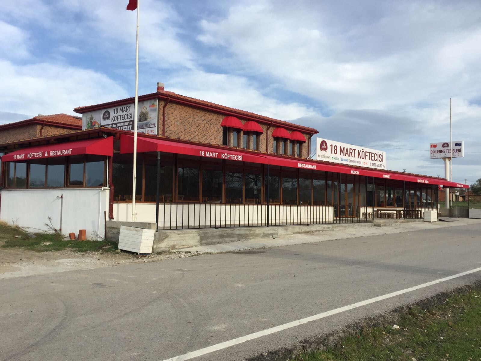 PEKŞEN BRANDA TENTE